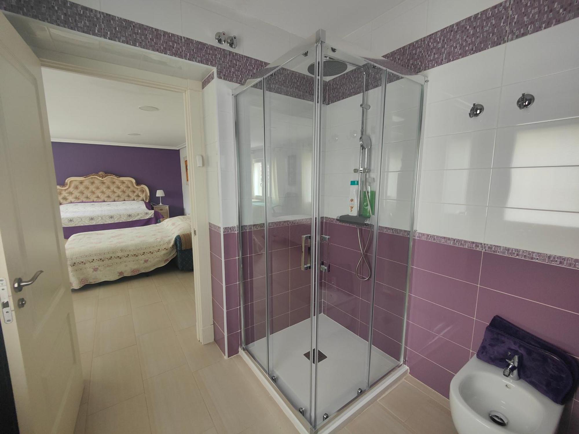 Chalet Con Piscina Y Jacuzzi En Madrid Alquila Habitaciones Algete Exterior photo