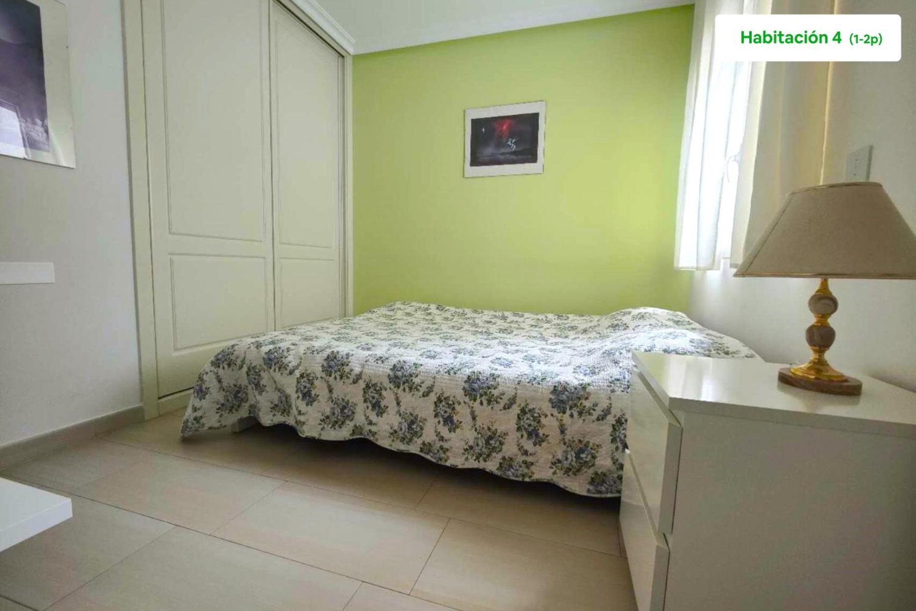 Chalet Con Piscina Y Jacuzzi En Madrid Alquila Habitaciones Algete Exterior photo
